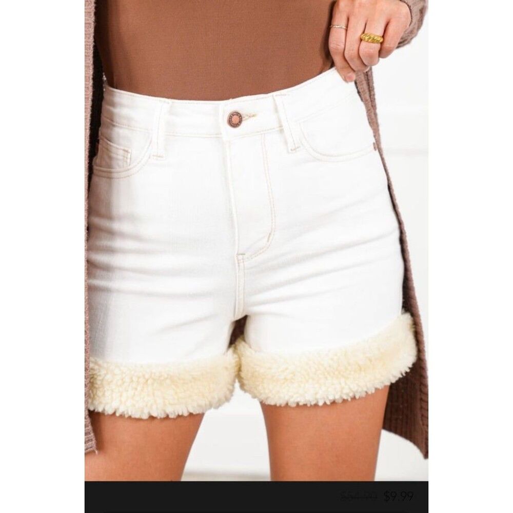Judy blue Shorts Judy blue jeans womens size medium small 6 - 8 jean shorts NEW - Picture 2 of 8
